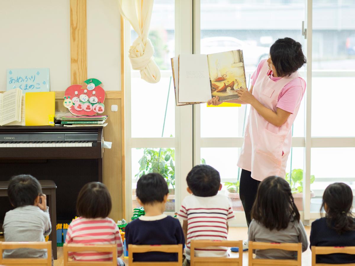経理課/名古屋本部勤務/東証プライム上場・従業員数6,500名/子育て支援業界TOP（経験者採用）